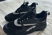 Dior B22
