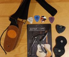 Guitar Capo + Guitar Strap Fender + Picks + pick holder + pick keyring
