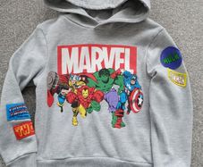 MARVEL boy's jumper/hoodie. Age5/6