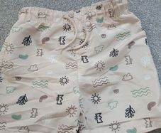 NEW.boy's swim shorts. Age 7/8