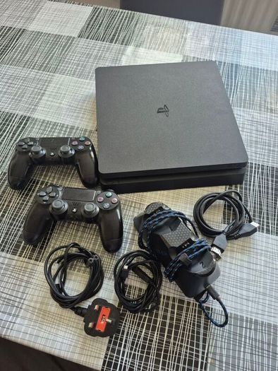 ps 4