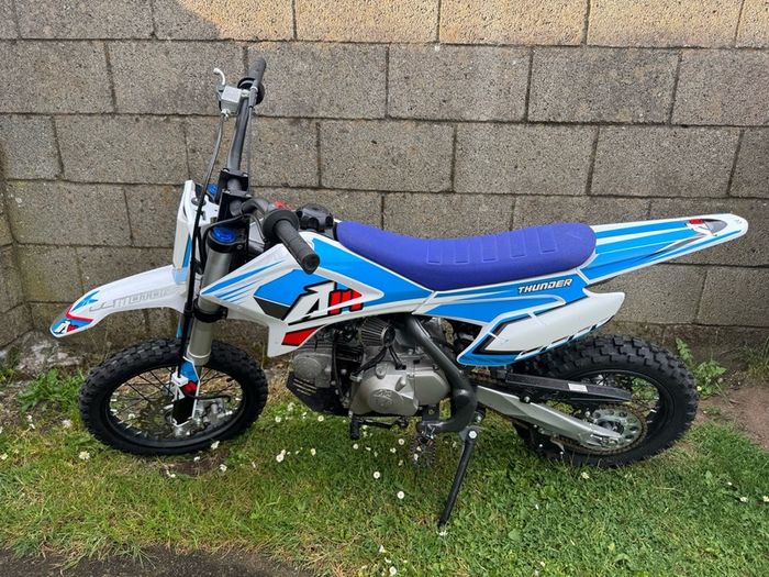 Apollo Rfn 110 Thunder Pit Bike