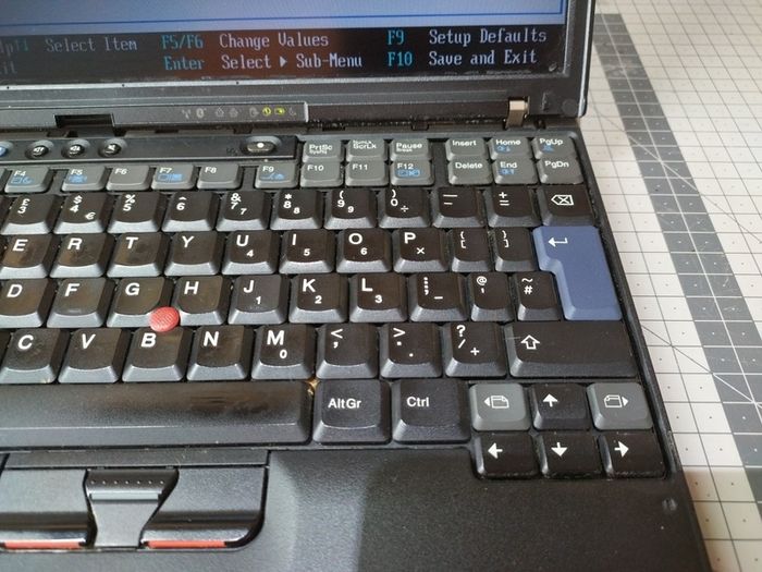 IBM ThinkPad X40 laptop