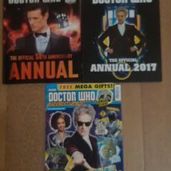 Dr Who Books x 1, Dr Who Comic x 1