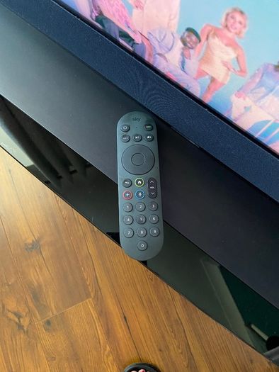 55 inch 4K Sky glass tv