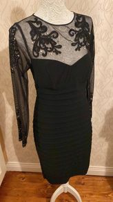 Dress classy, black heavy  lined fabric
