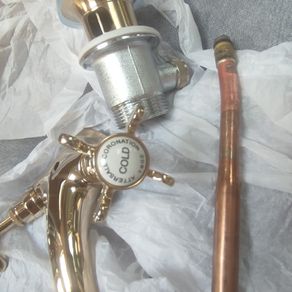 Coronation classics gold tap