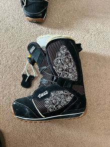 Vans snowboarding boots