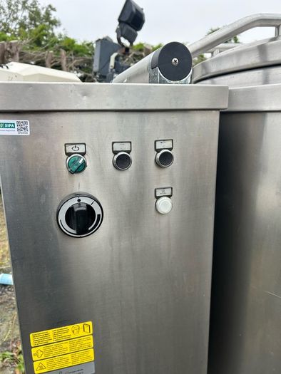 2 Used large soup maker holds 1200 cups of soup needs small repair
