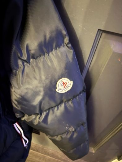 Moncler padded jacket navy with hood