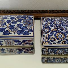 Vintage pair of handpainted ceramic jewellery boxes