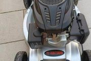 Huntsman self drive lawnmower with honda engine and aluminium body in excellent working condition