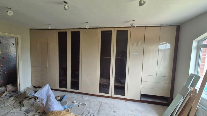 wardrobe