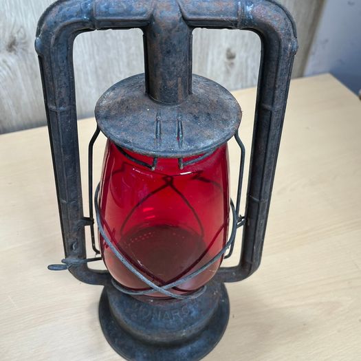Vintage Dietz Monarch Kerosene Railway Lantern Red Glass Globe -For Restoration PROP