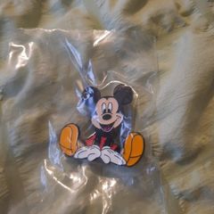Disney mickey mouse pin