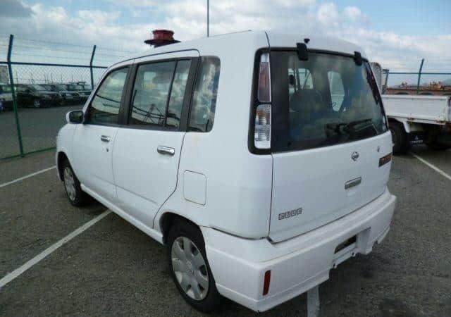 Wanted 1998-2000 Z10 Nissan Cube