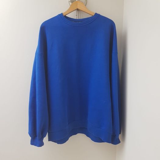 Melissa Bari sweatshirt