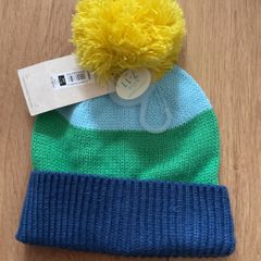 Leigh Tucker Willow bobble hat - 7-11 years