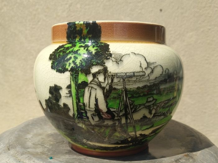 Empire Ware vase (rifle shooting scene)