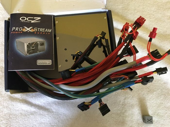 OCZ Pro X Stream 1000w  Active PFC PSU
