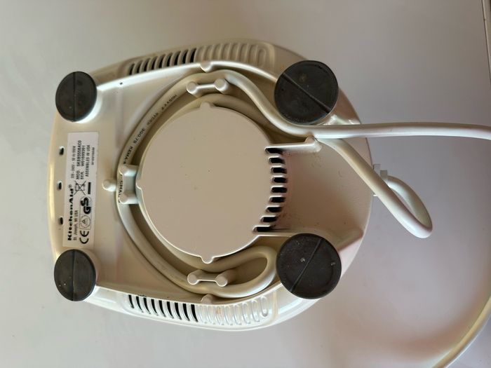 Kitchen aid blender base