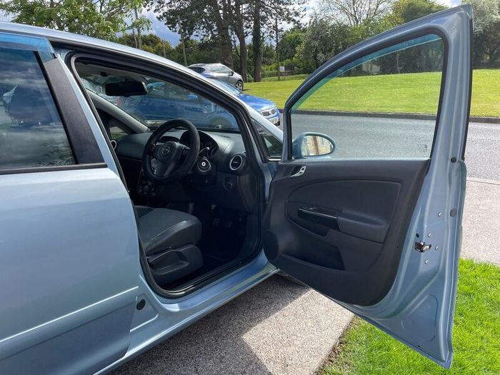 Opel Corsa 2008 1 Owner