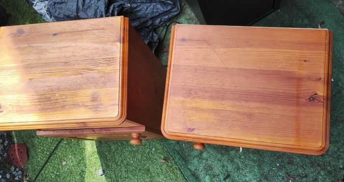 Pair of Pine Lockers (26241)