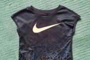 Nike Tshirt girls size 4-5 years