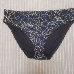 M&S swimsuit bottom