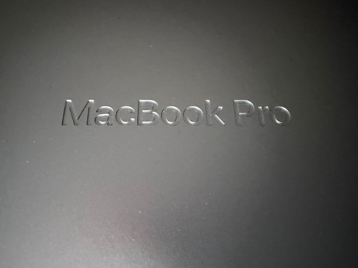Apple MacBook Pro 2026 16in M5 Pro 24GB 1TB - Silver