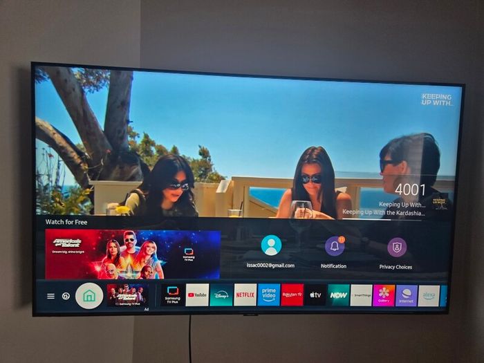 Samsung 55" Q60T QLED 4K HDR Smart TV, Great condition, comes with wall mount and original box
