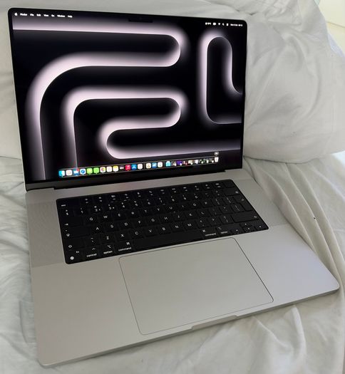 Apple MacBook Pro 16.2" M4 Pro 24GB 512GB Silver