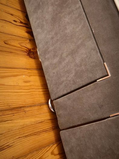 single storage bed