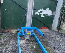 Genie SLA15 lift