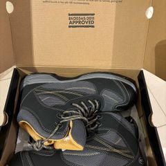 Size 9 V12 V1940 Torque IGS Composite Metal Free S1-P ESD Safety Boots