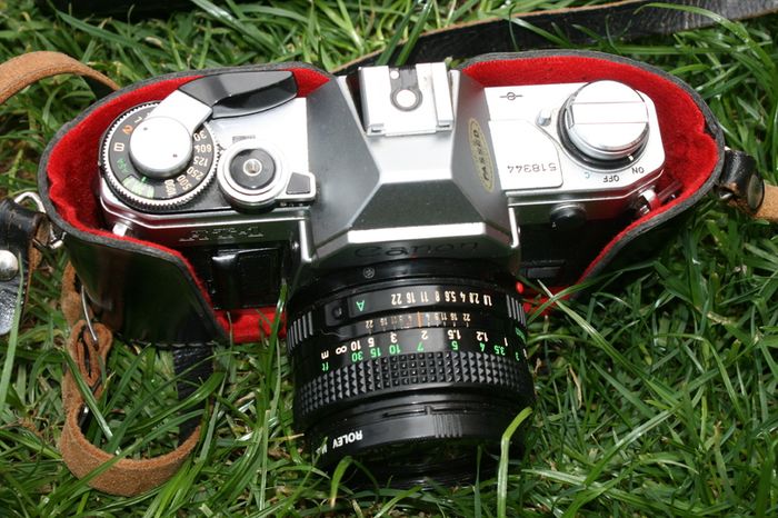 Canon AT-1 with 50mm F1.8 Ideal Student / Starter 35mm Film Camera