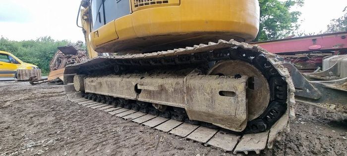 Exchange Track Chain Groups with new or used pads