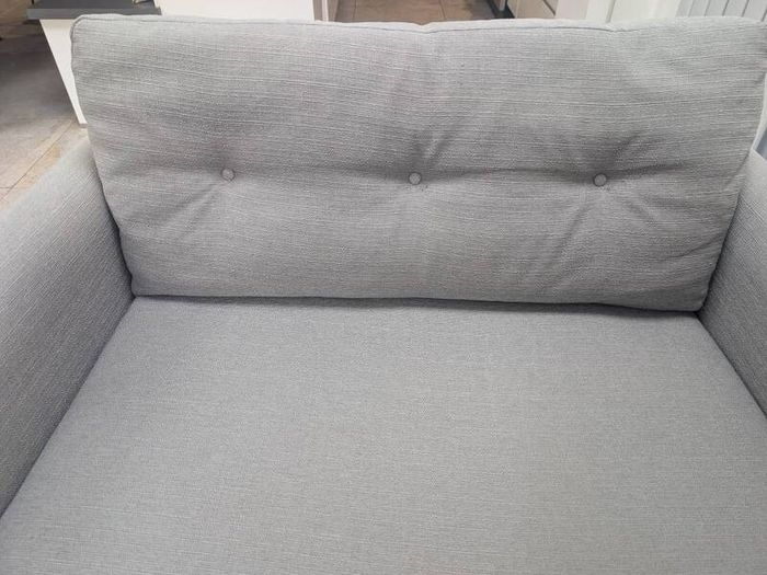 Loveseat / Cuddler (Meadows & Byrne)