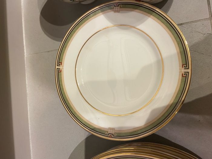 Wedgwood tea set plates and cups Oberon Bone China fine porcelain set New dessert plates tea cups