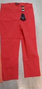 brand new crop trouser size XS