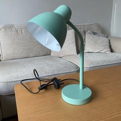 Desk lamp