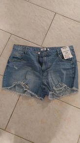 Bnwt size 16