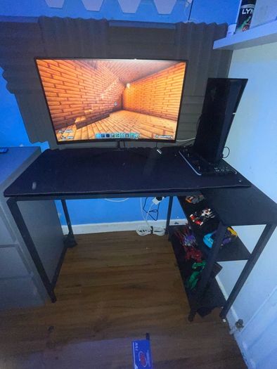 gaming desk