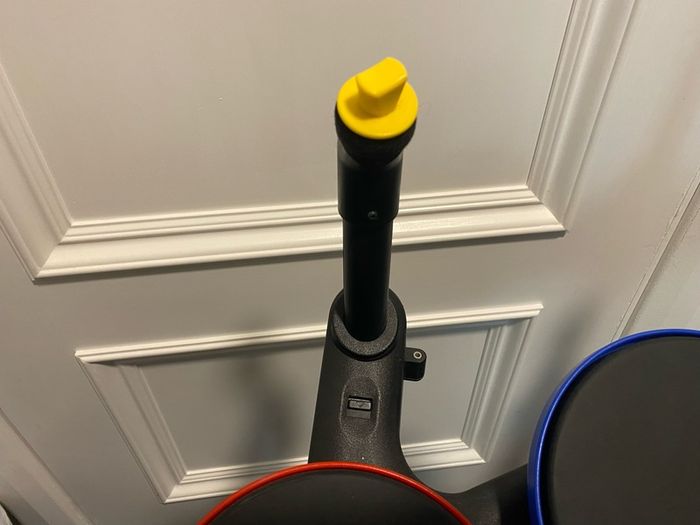 READ Wii Band Hero Guitar Nintendo