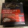 Loreal Paris New Formula Revitalift Laser x 3 Night Cream Image 5