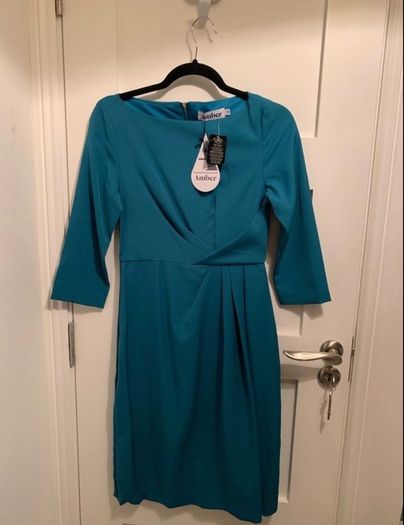 Brand new Amber dress size S