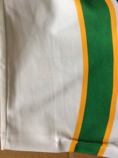 Ireland Jersey. GAA Compromise/ Aussie Rules Jersey. Official Mens Oneills Jersey. Collect In Dublin Or Receive Via Post.