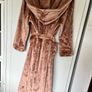 robe - size M Image 2