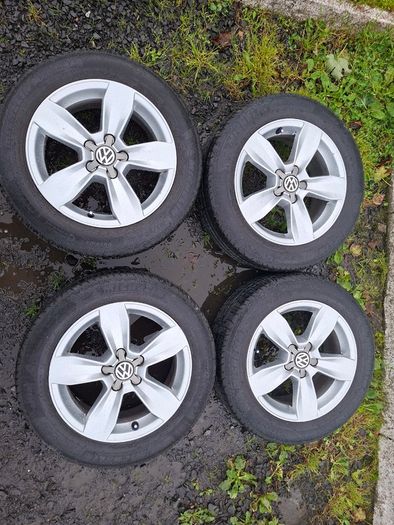 15" Vw Polo,  Alloys with tyres