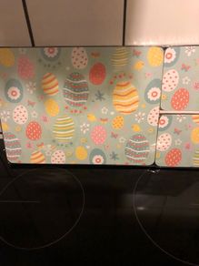 Table mats and coasters
